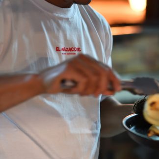 Remera Blanca • Mazacote x Delivxry