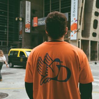 Remera Naranja • Classic Logo